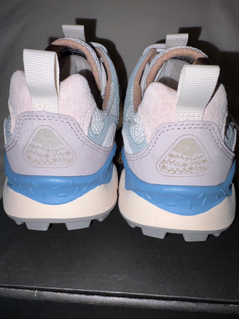 NWT Flower Mountain Yamano 3 Sneaker - Picture 11 of 16